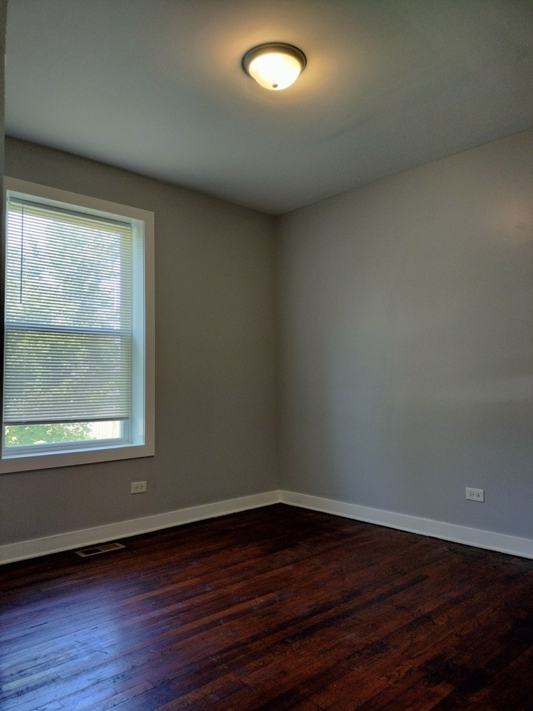 6601 S Bishop Street - Photo 16