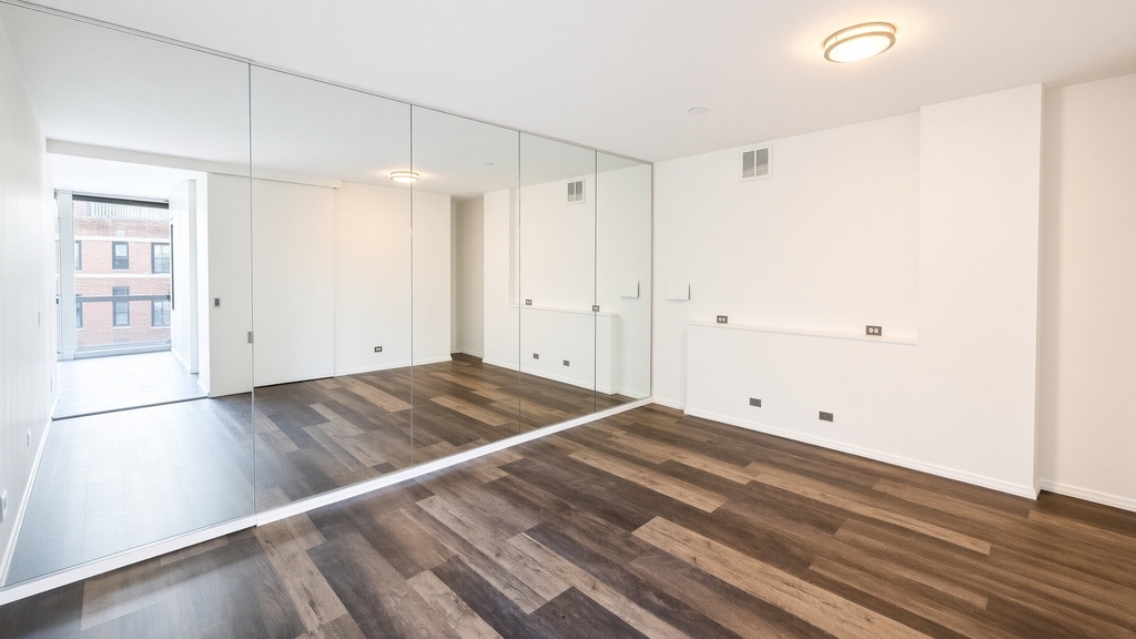 2400 N Lakeview Avenue - Photo 12