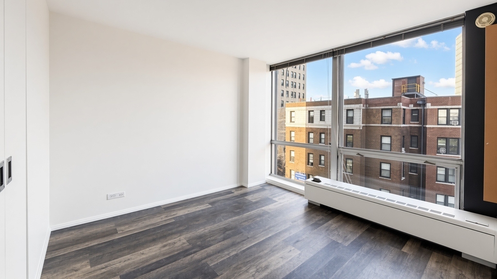 2400 N Lakeview Avenue - Photo 7