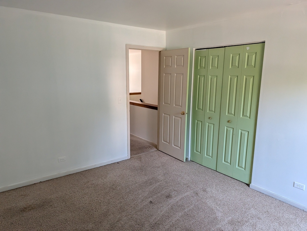 843 E Princeton Circle - Photo 27