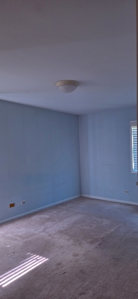 940 N Lakeside Drive - Photo 5
