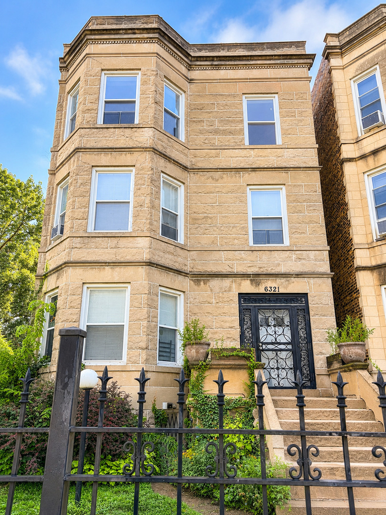 6321 S Drexel Avenue - Photo 0