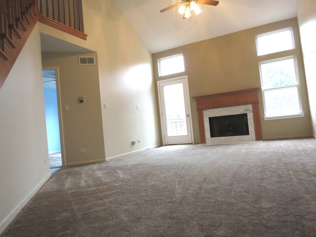 2039 Tamahawk Lane - Photo 2