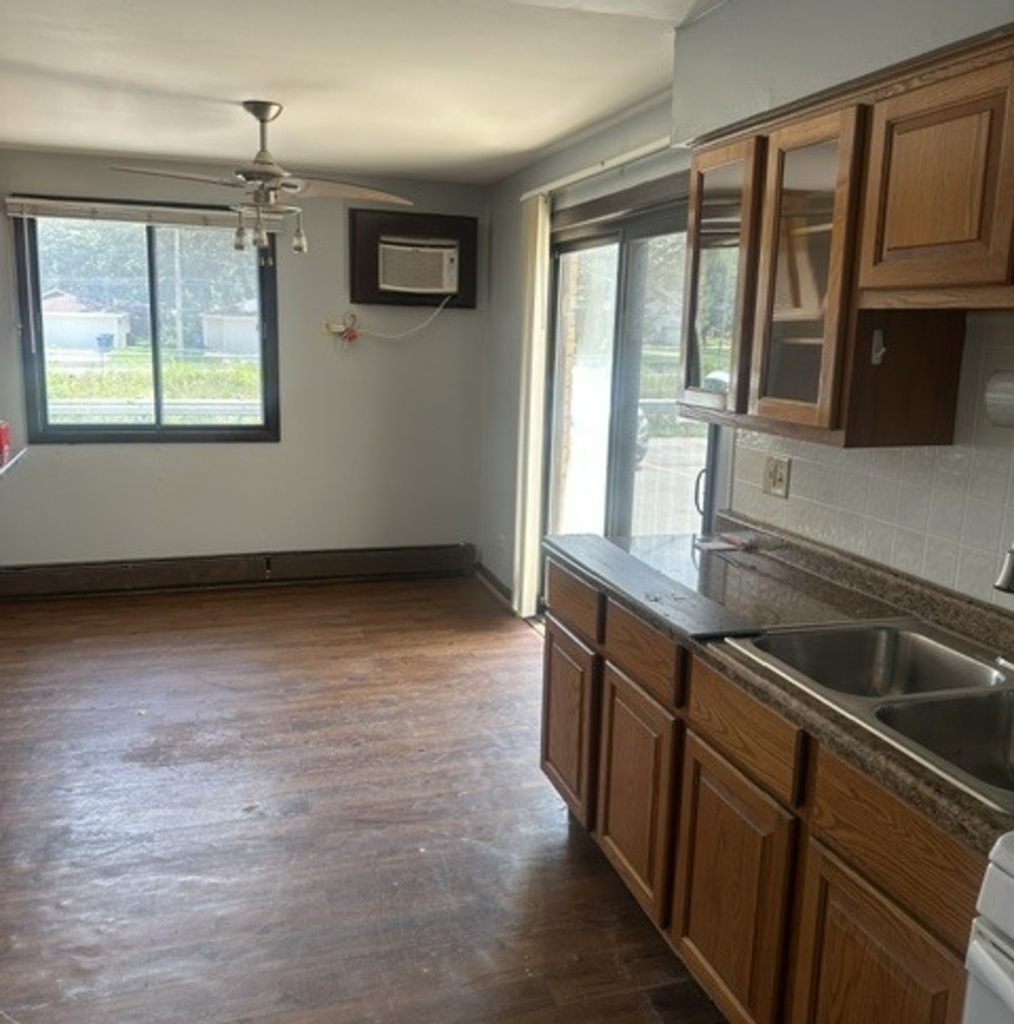 14833 Kilpatrick Avenue - Photo 4