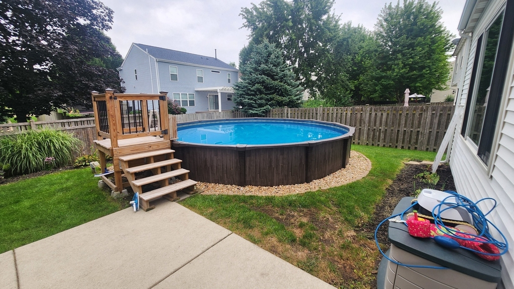 1523 Schumacher Drive W - Photo 14