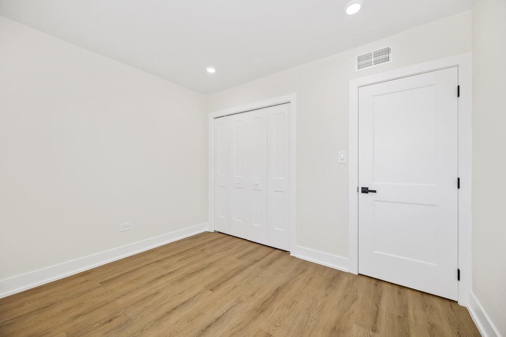 10205 Dearlove Road - Photo 14