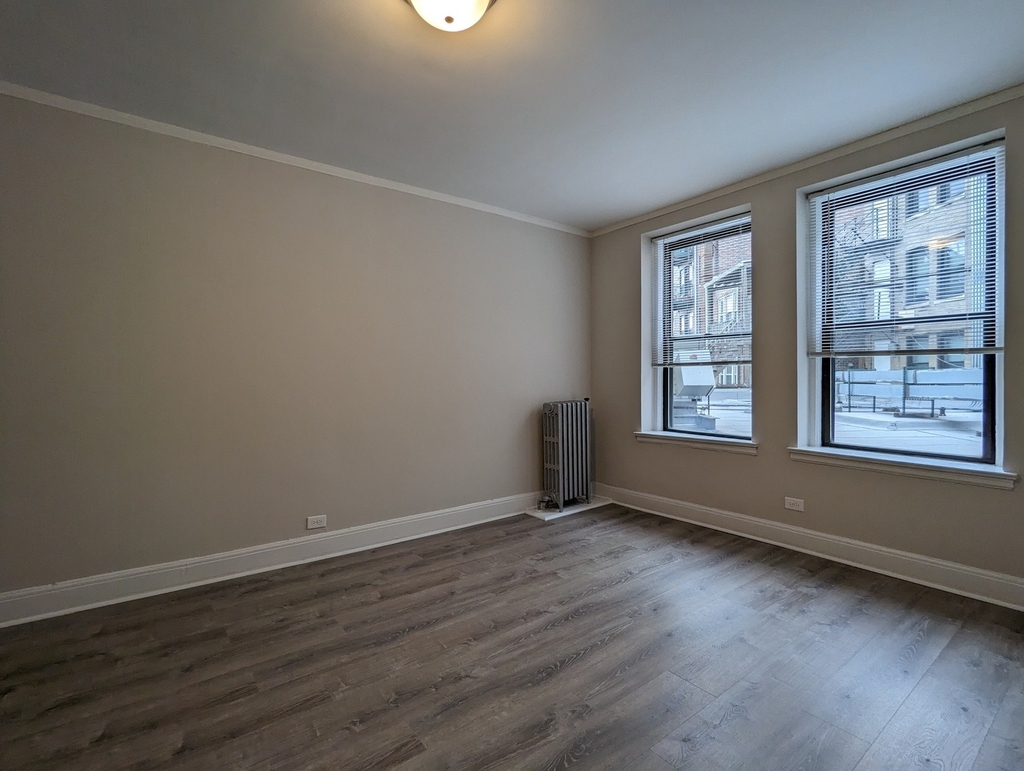 3335 W Diversey Avenue - Photo 7