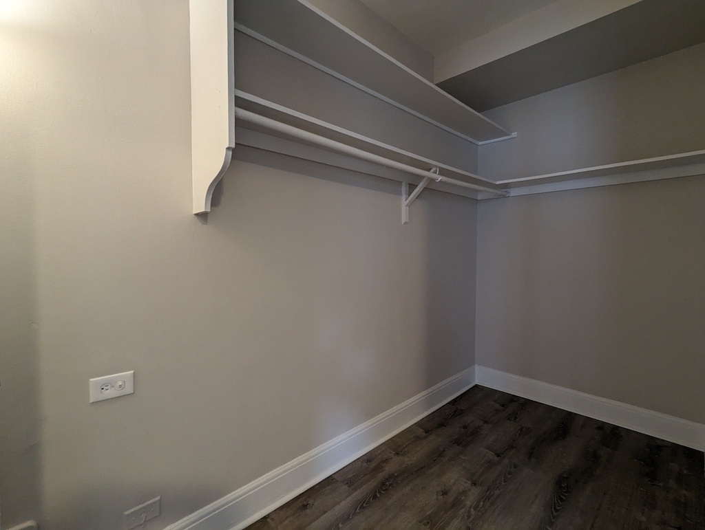 3335 W Diversey Avenue - Photo 4