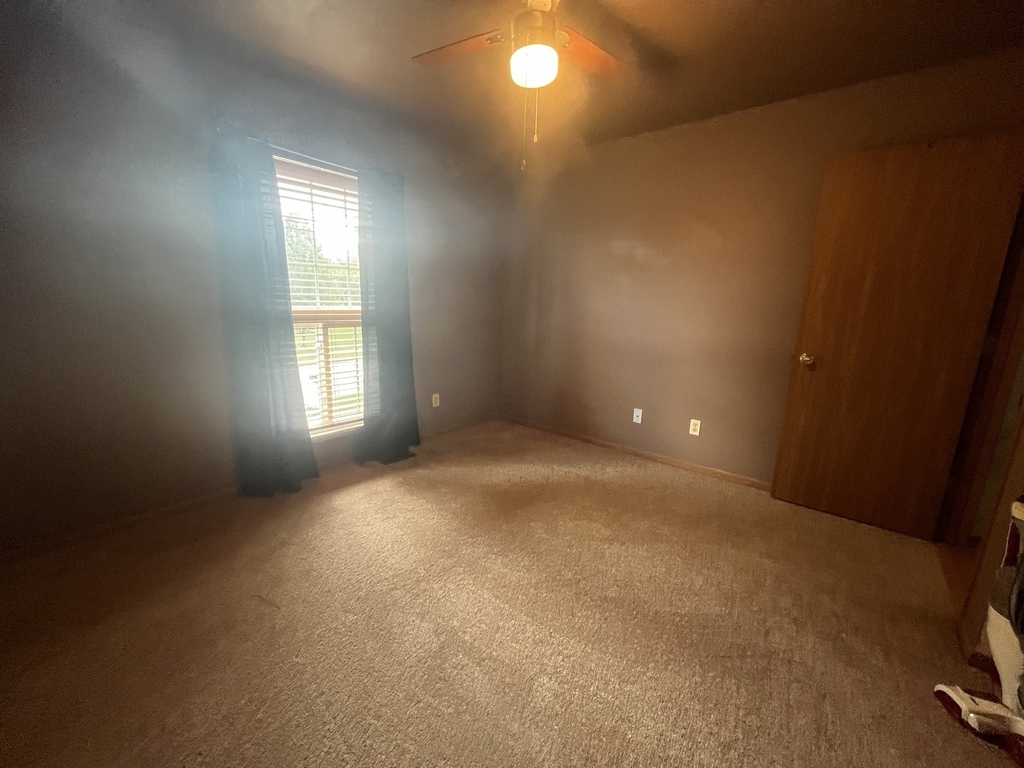 965 Amberwood Place - Photo 19