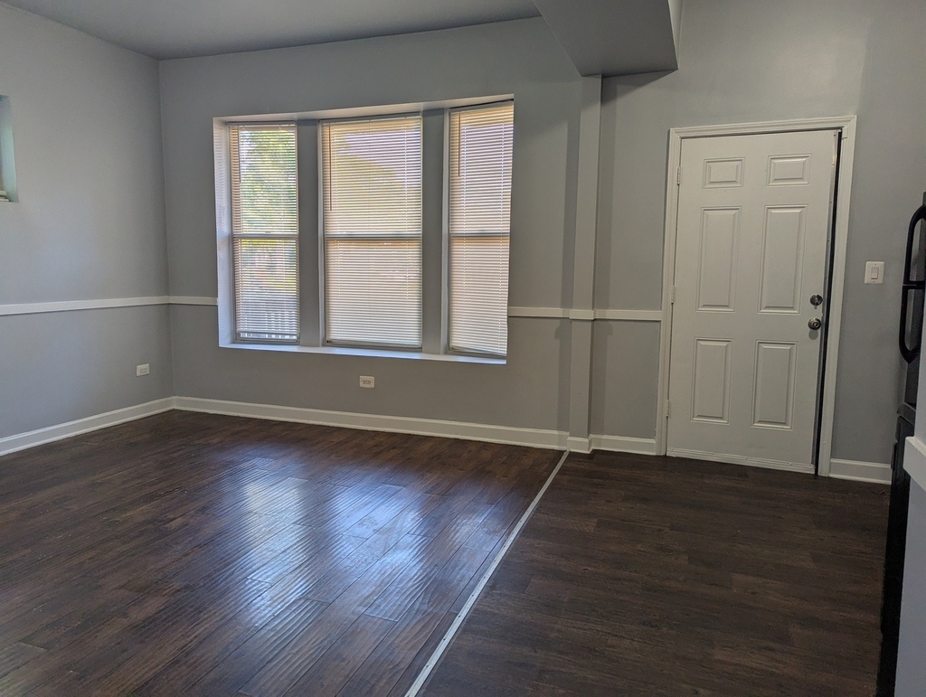 6401 S Saint Lawrence Avenue - Photo 7