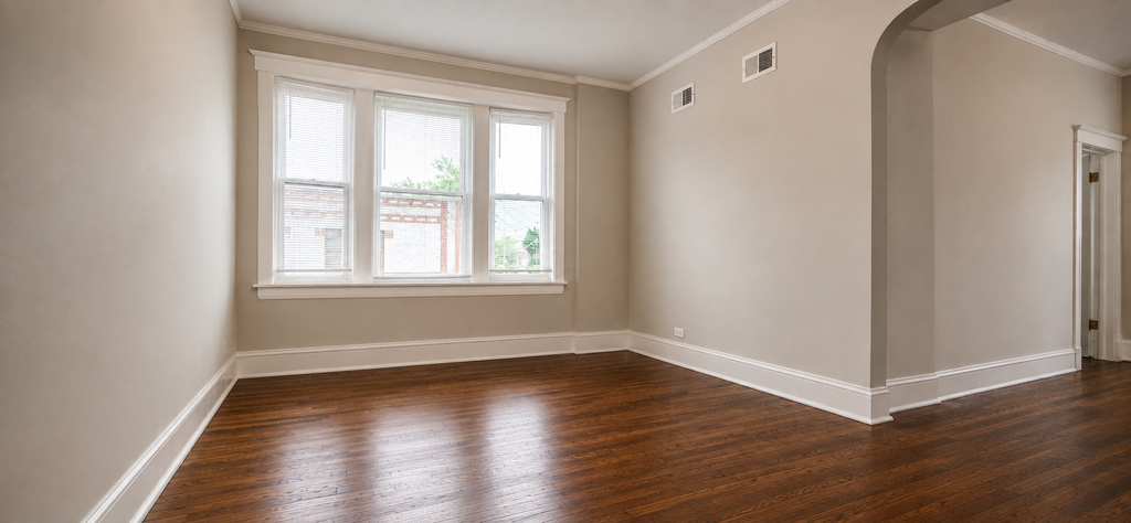 901 N Leavitt Street - Photo 14
