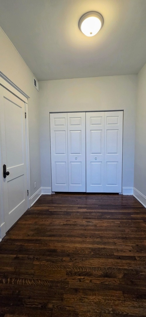 901 N Leavitt Street - Photo 12