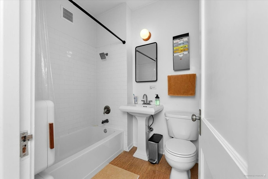 4862 N Ashland Avenue - Photo 10
