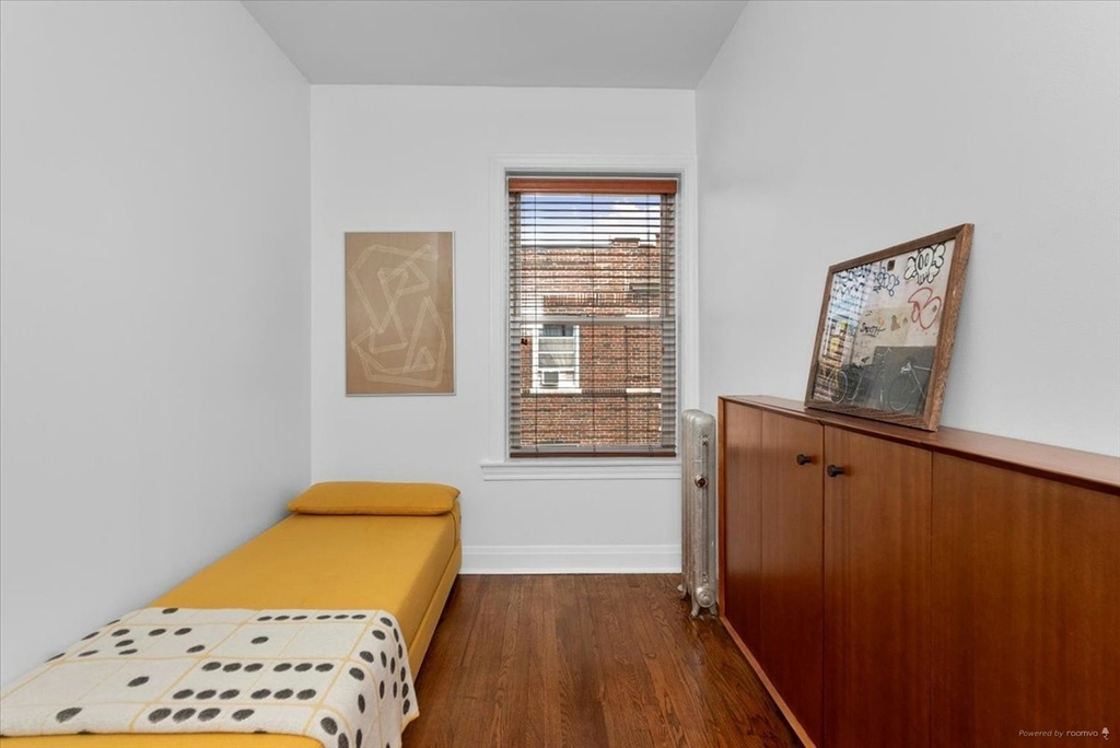4862 N Ashland Avenue - Photo 8