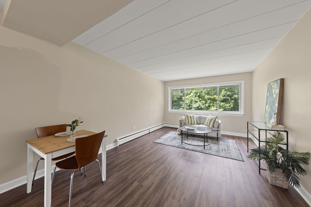 1307 College Avenue - Photo 4