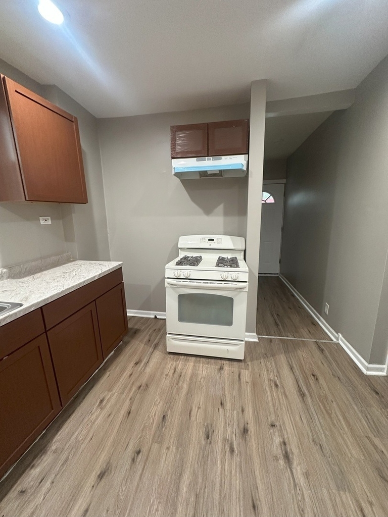 1201 W 110th Place - Photo 5