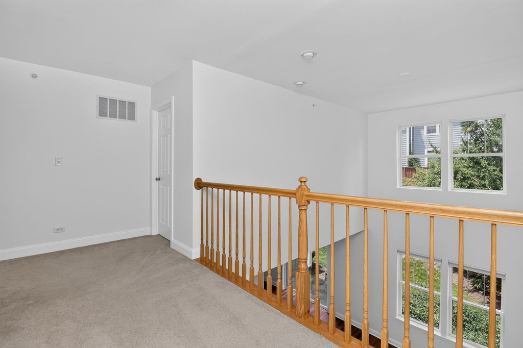 207 Tanglewood Drive - Photo 11