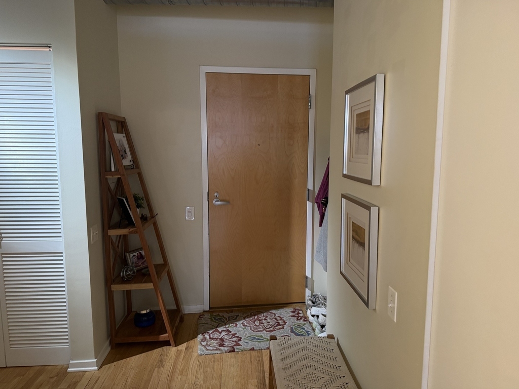 900 N Kingsbury Street - Photo 6