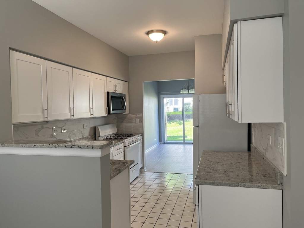 2826 Powell Court - Photo 2