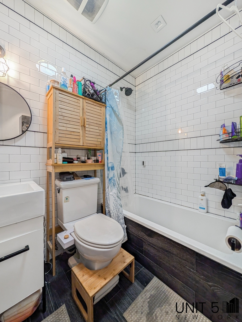 288 Himrod Street - Photo 7