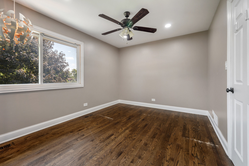 713 Acadia Court - Photo 19