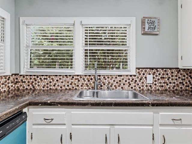5990 Sallie Street - Photo 8