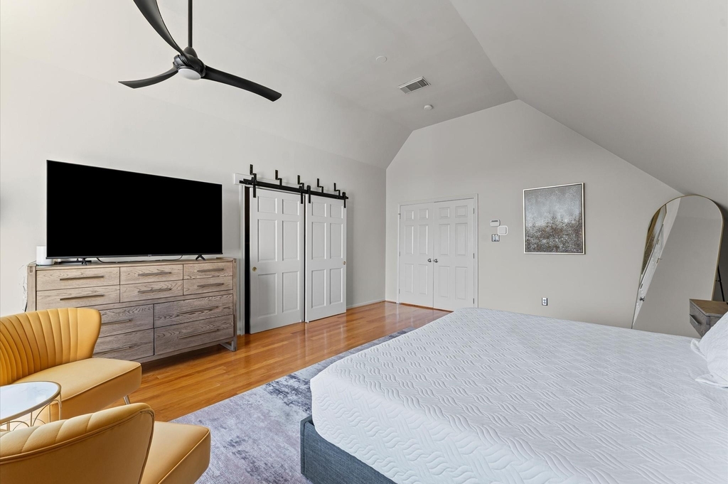 2201 Crocker Street - Photo 20