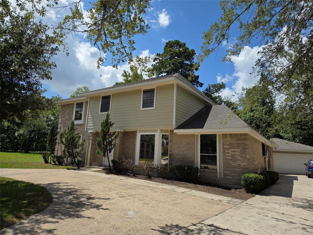 592 River Plantation Drive - Photo 1