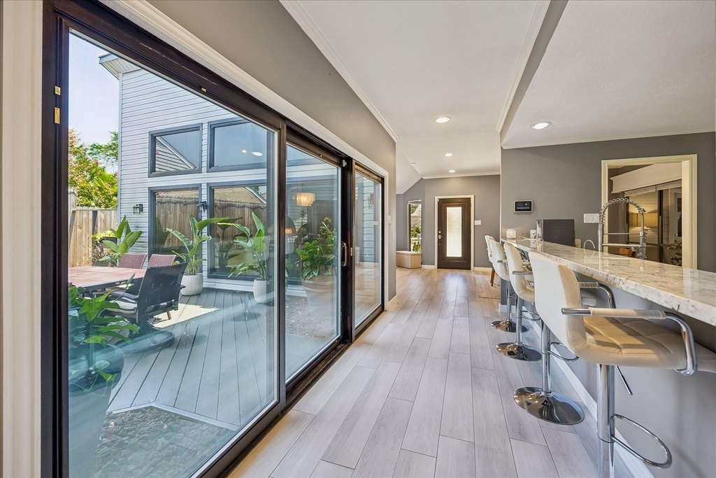 11646 Manor Park Drive - Photo 8