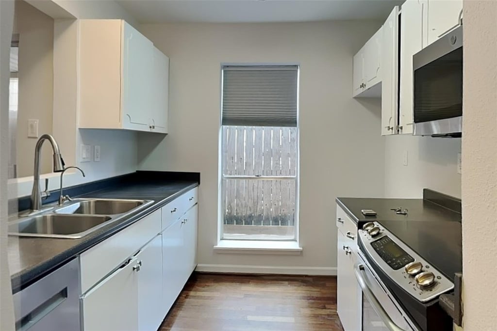 505 Westcott Street - Photo 4
