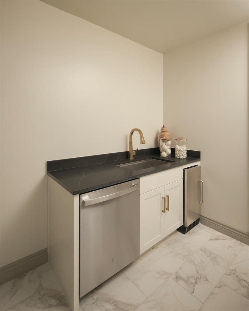 1717 Bissonnet Street - Photo 27