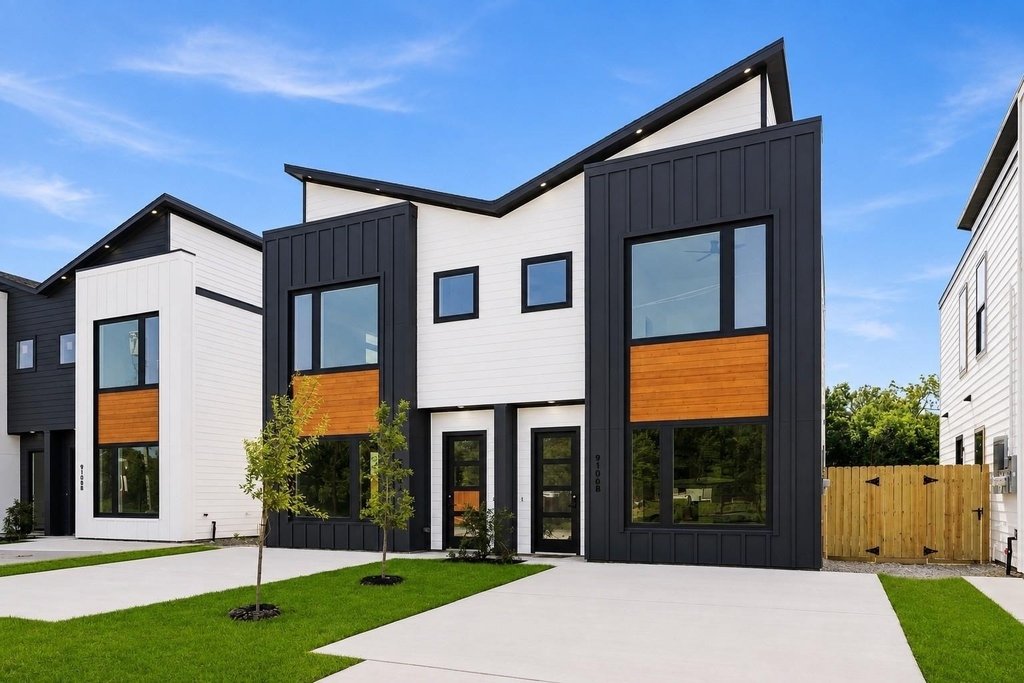 9106 Coffee Street - Photo 2