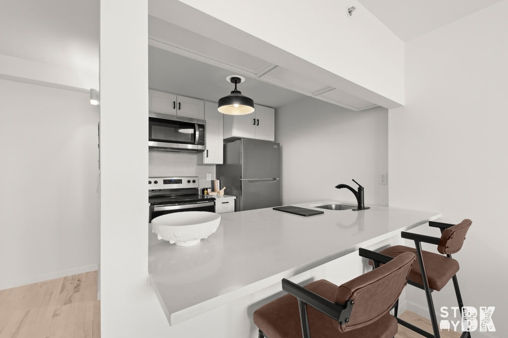 358 Grove Street - Photo 3