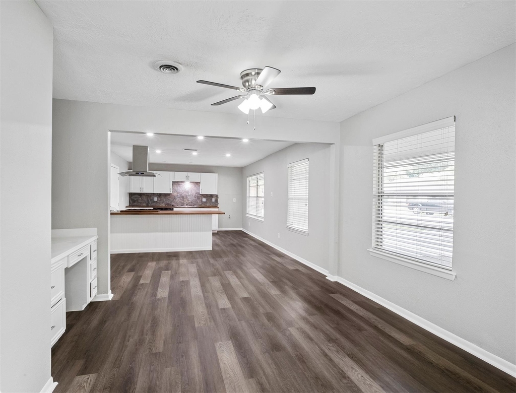 6421 Teluco Street - Photo 18