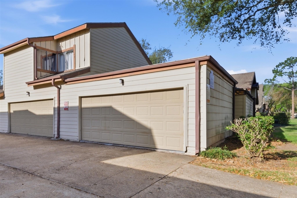 12503 Newbrook Drive - Photo 9