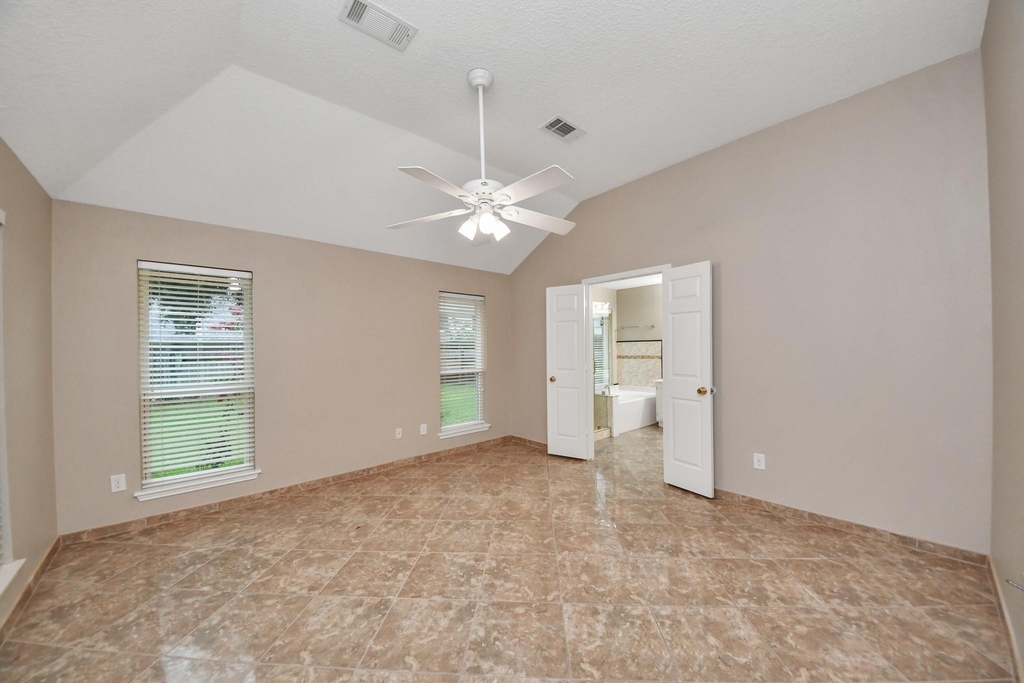 3003 Silver Spur Drive - Photo 21