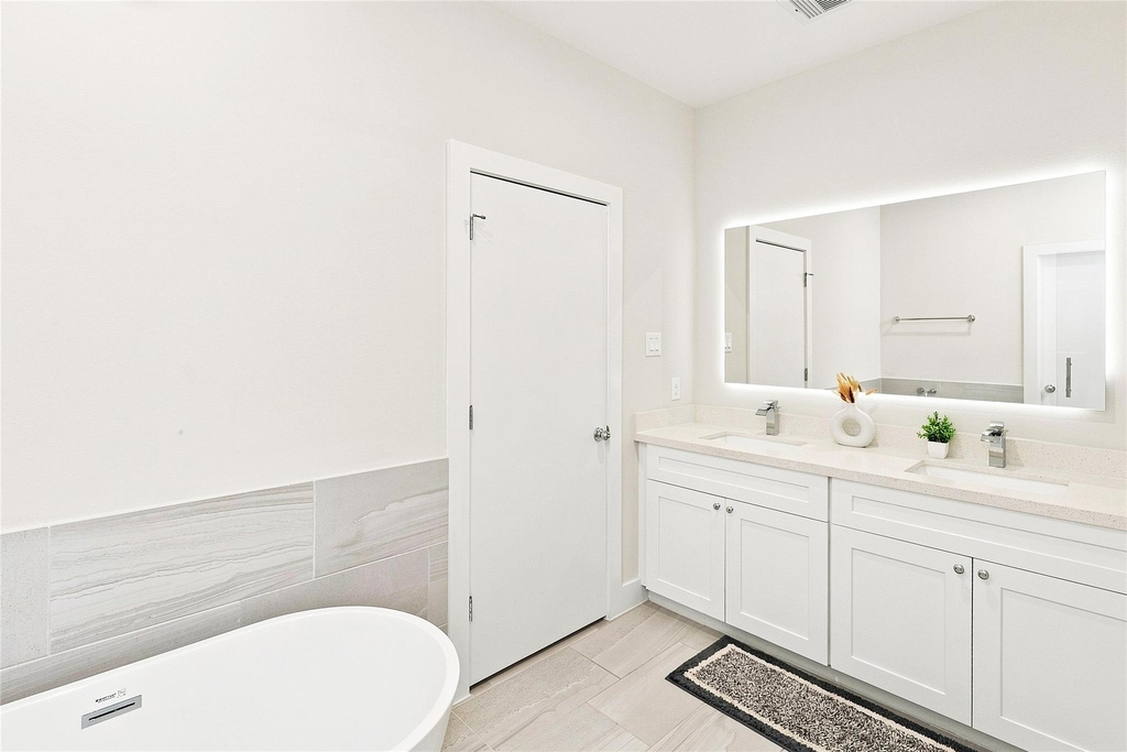 835 Dorchester Street - Photo 12