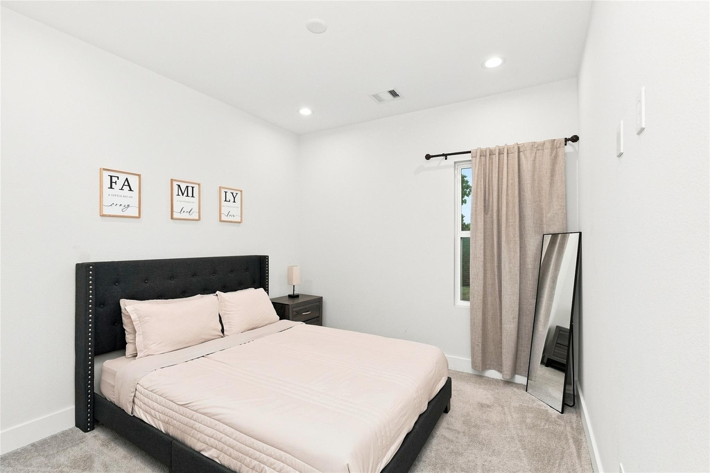 835 Dorchester Street - Photo 8