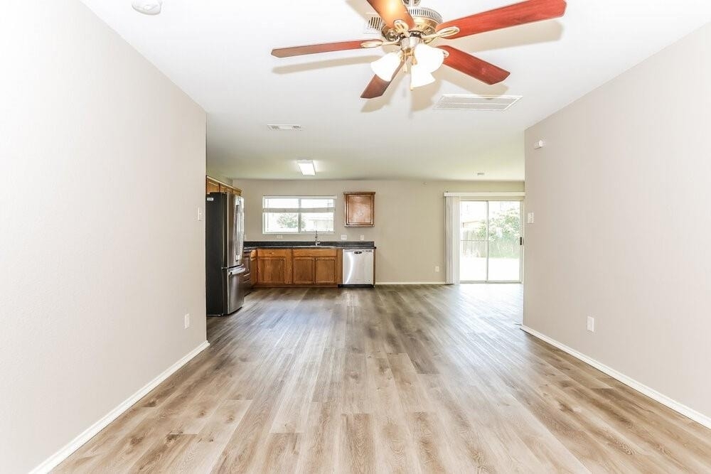 16770 N Thrasher Drive - Photo 1
