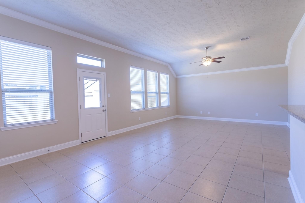 22314 Sheldonwood Court - Photo 6