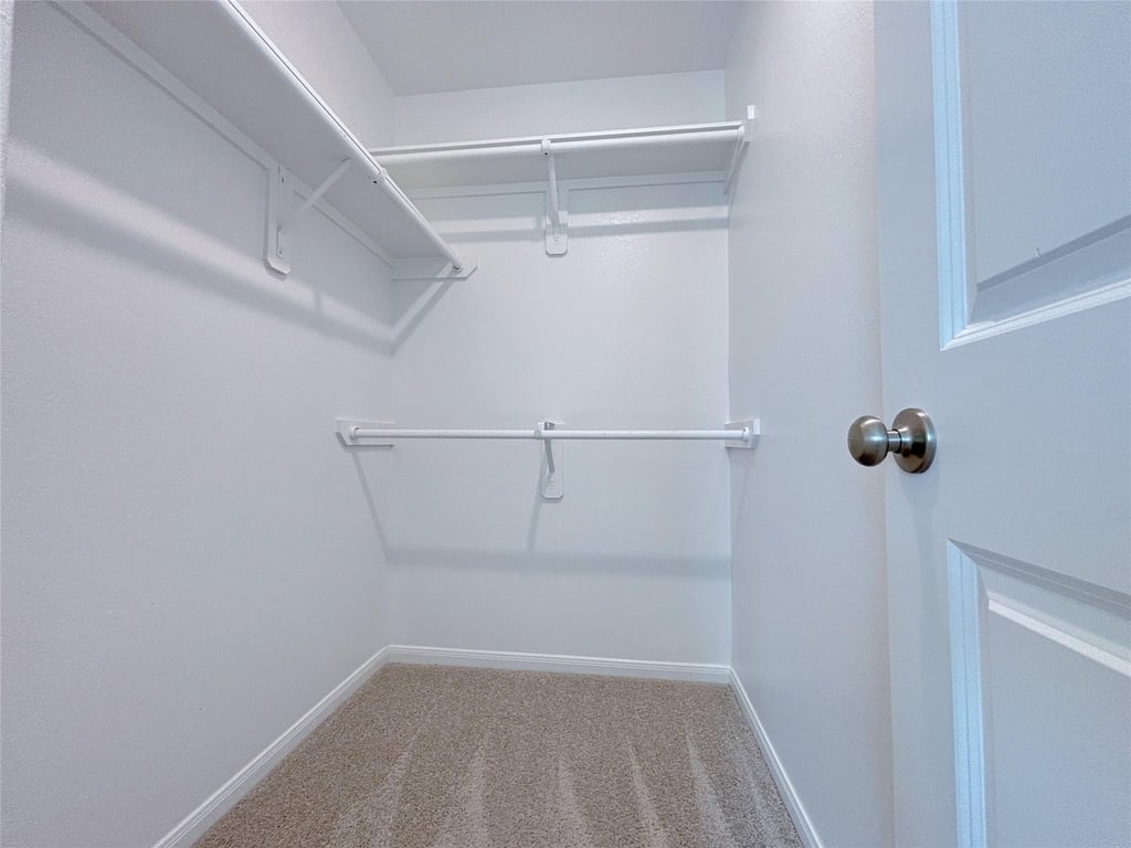 6034 Prince Place Drive - Photo 9