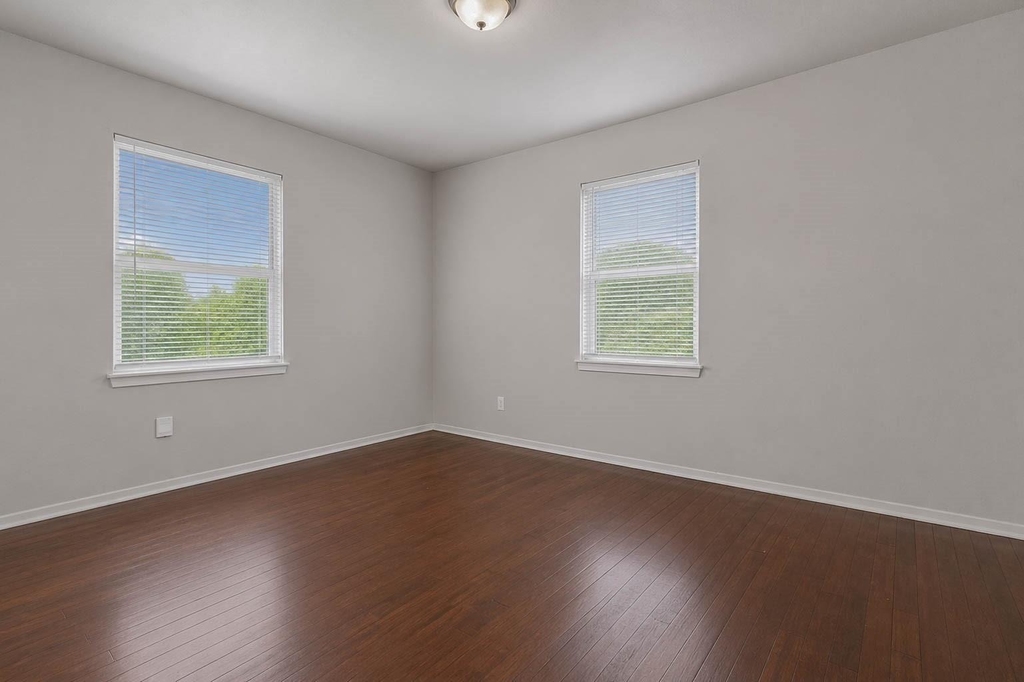 7217 Parker Road - Photo 10