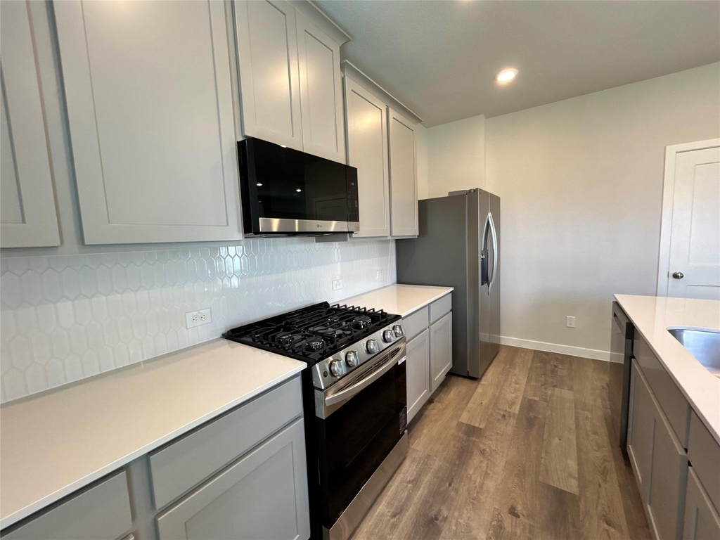 3327 Young Clover Way - Photo 10