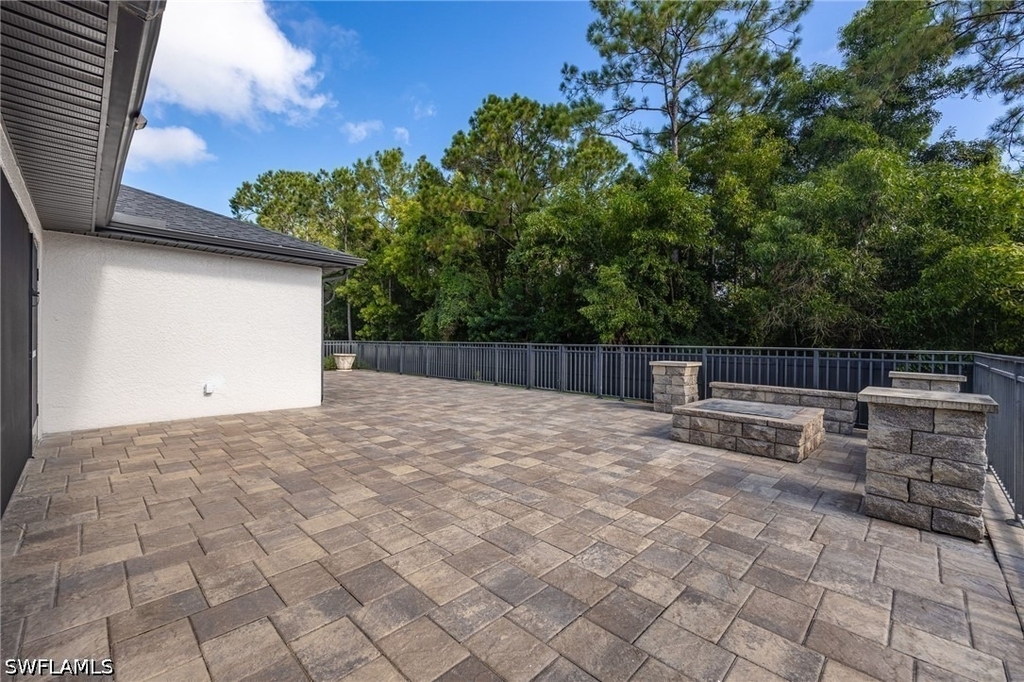421 Broadmoor Street - Photo 25