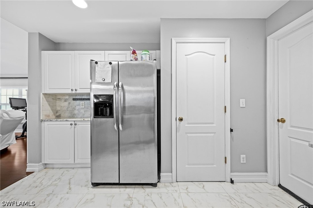 421 Broadmoor Street - Photo 11