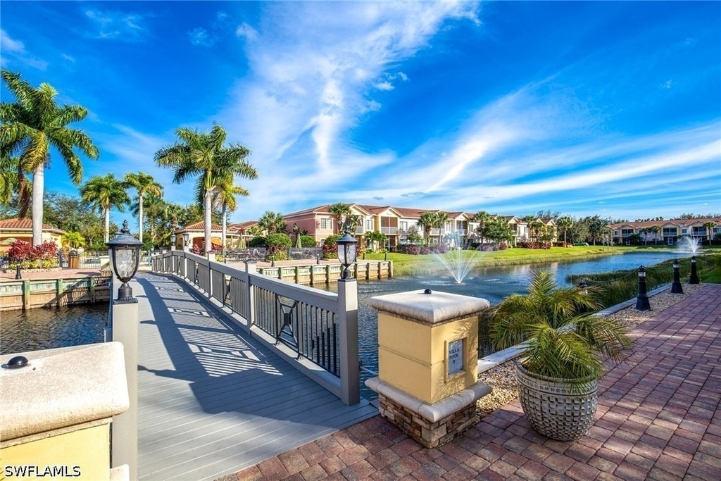 20257 Royal Villagio Court - Photo 32