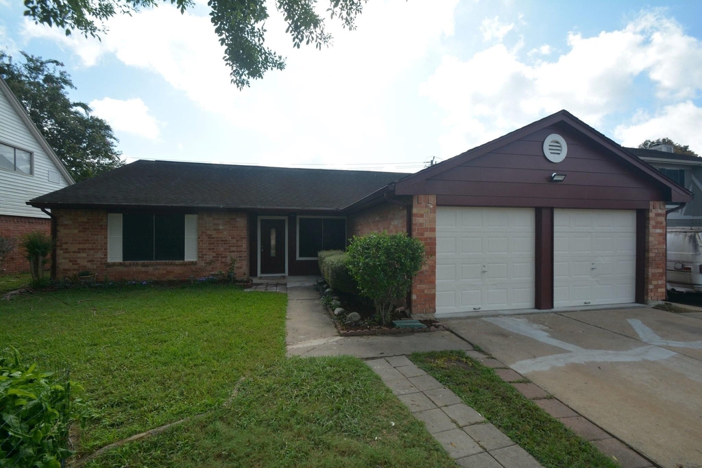 16335 Quail Echo Drive - Photo 0