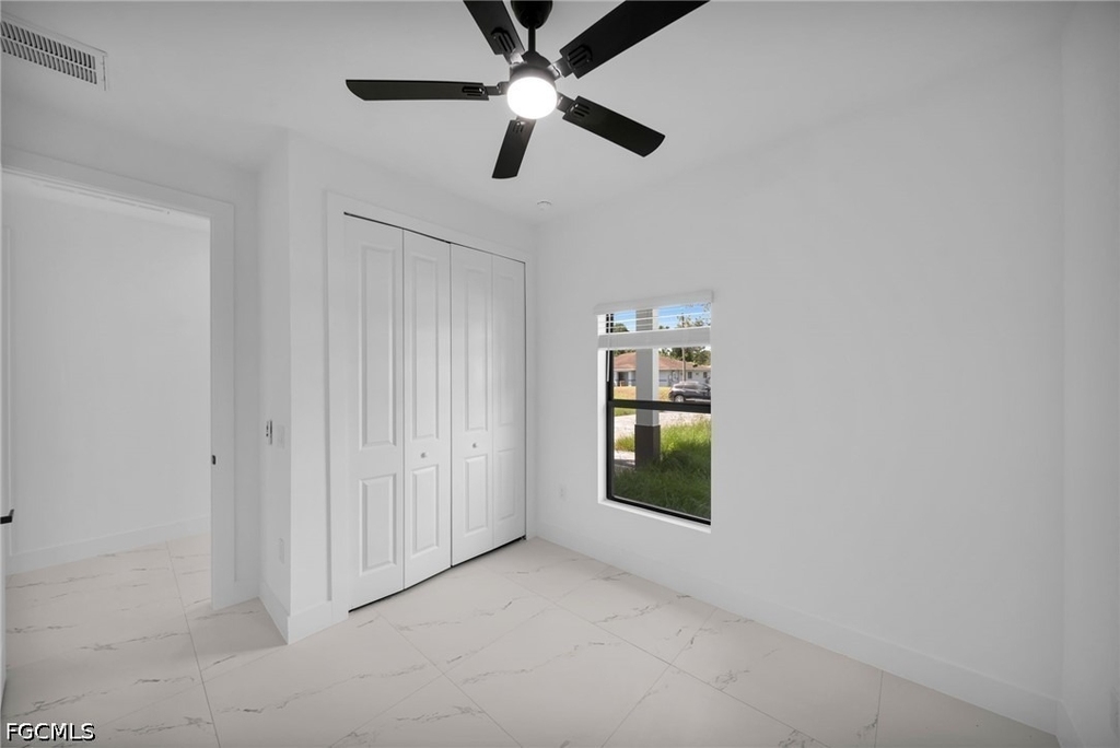 4987 Fairway Court - Photo 19