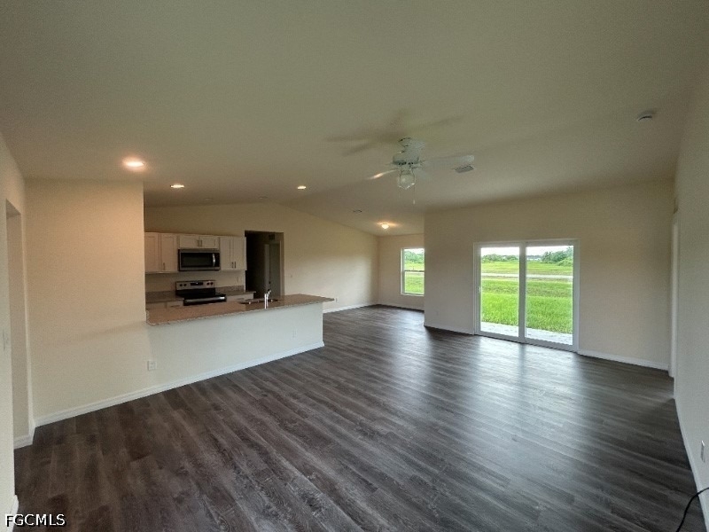9004 Lamkin Court - Photo 1