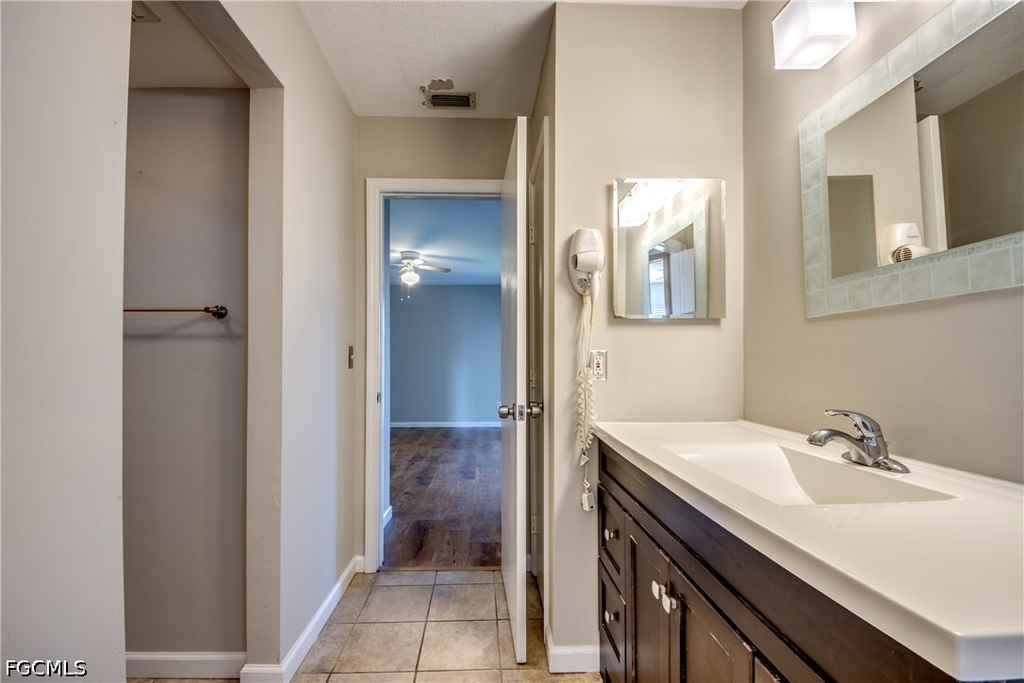 4616 Se 6th Avenue - Photo 15